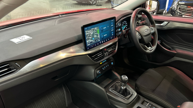 Ford Focus 1.0 EcoBoost Titanium 5dr Petrol Hatchback